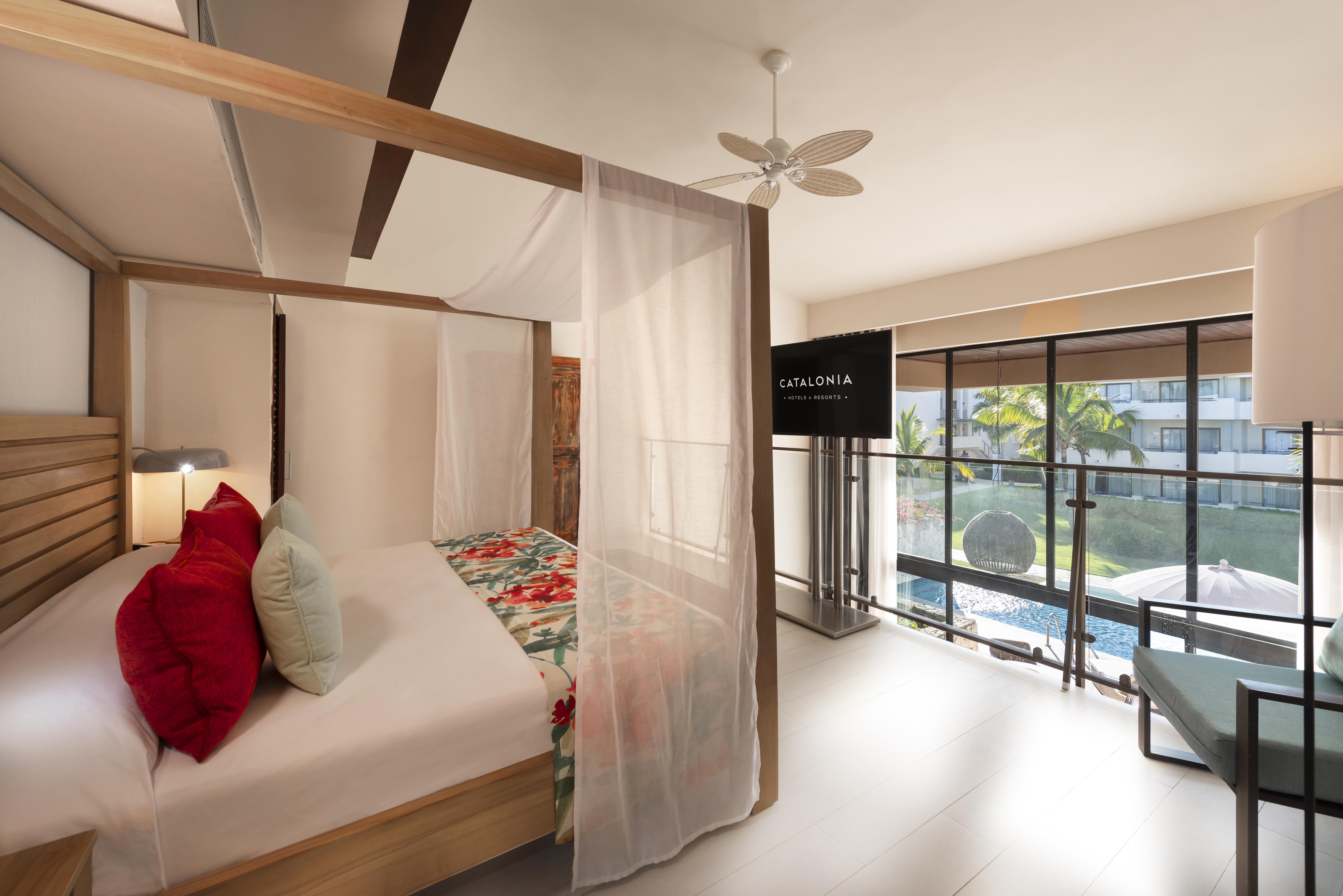 فندق كاتالونيا رويال بافارو - شامل كلياً - للبالغين فقط بونتا كانا المظهر الخارجي الصورة A room at the hotel